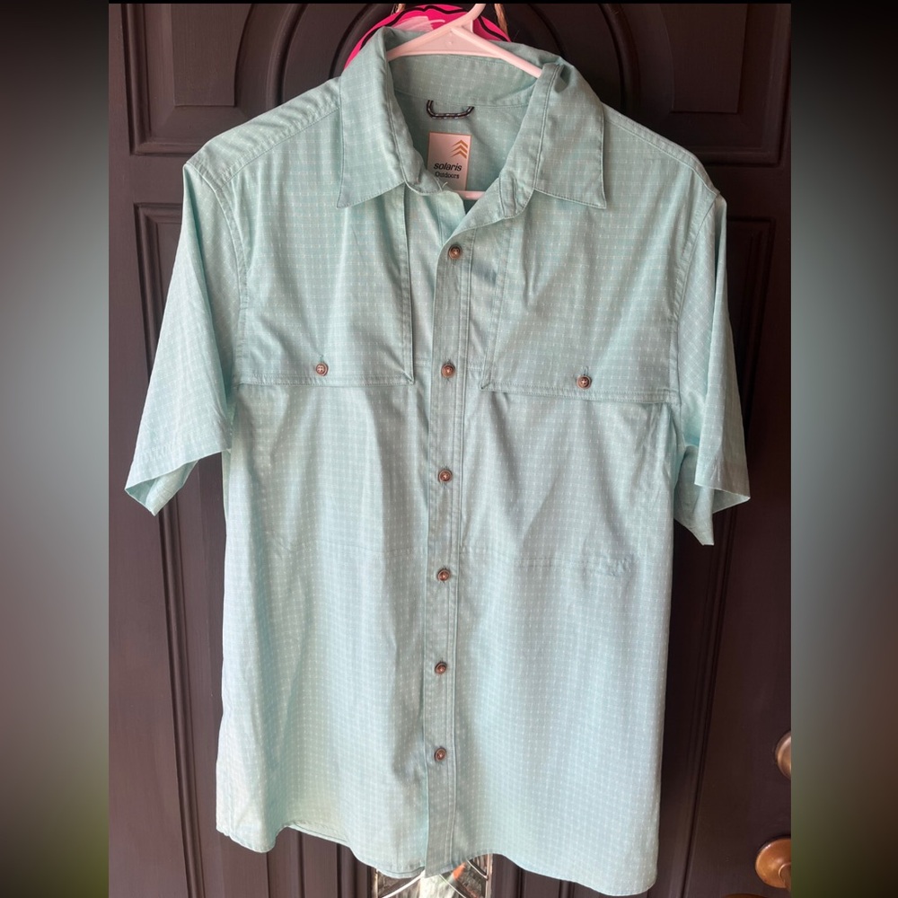 Solaris button up